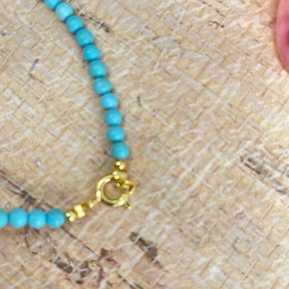 Turquoise Glass Bead Bracelet Size 6 Inch - Picture 6 of 9